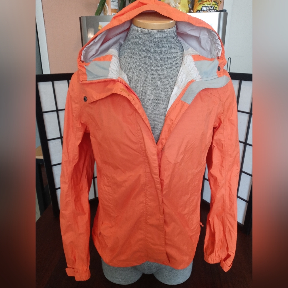 LL Bean Trail Model Rain Jacket Orange Size M Reg Amazing Condition!